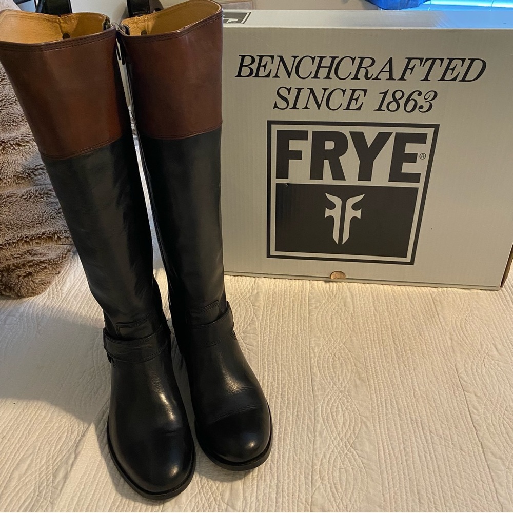 Like new FRYE ‘Melissa harness’ boots